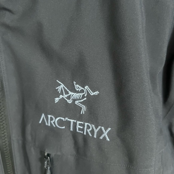 ARC'TERYX Jacket Men's
Large Black - Picture 4 of 11